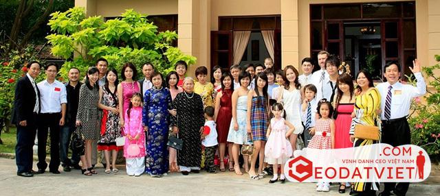 Chân dung vợ CEO Nanogen Hồ Nhân: Ái nữ của gia tộc Sơn Kim, tận tuỵ cùng chồng khởi nghiệp từ tay trắng - Ảnh 1.